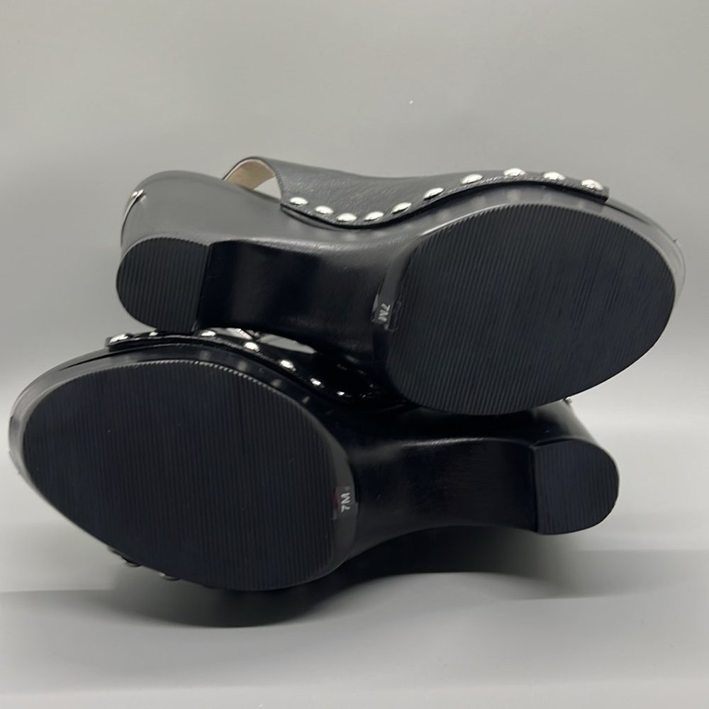 Michael Kors Studded Platform - Picture 4 of 10